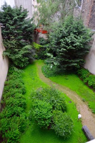 Studio meublé au calme porte Maillot à deux pas du bois de Boulogne