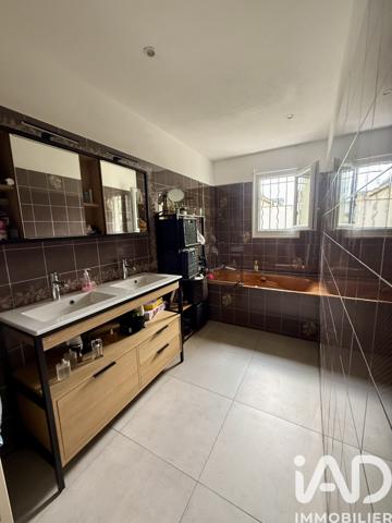 Maison à vendre 8 pièces 200 m² Gagny