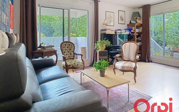 Appartement à vendre    5 pièces • 88,05 m2 Châtenay-Malabry