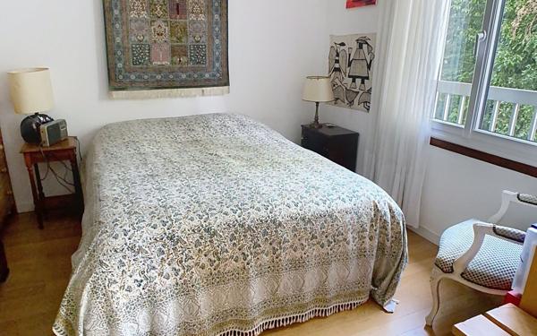 Appartement à vendre    5 pièces • 88,05 m2 Châtenay-Malabry