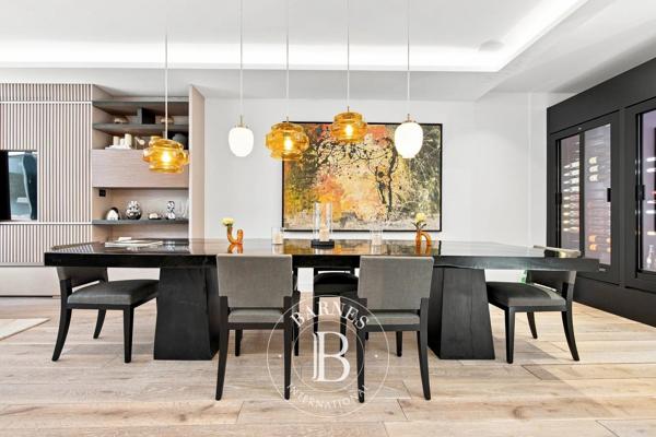 Paris 2ème, Appartement 3 Chambres -  321 m² à vendre
