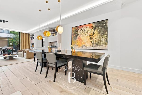 Paris 2ème, Appartement 3 Chambres -  321 m² à vendre