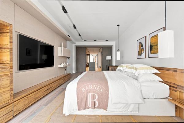 Paris 2ème, Appartement 3 Chambres -  321 m² à vendre