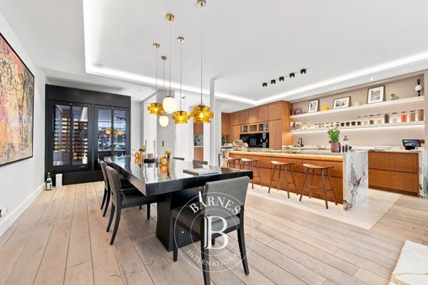 Paris 2ème, Appartement 3 Chambres -  321 m² à vendre