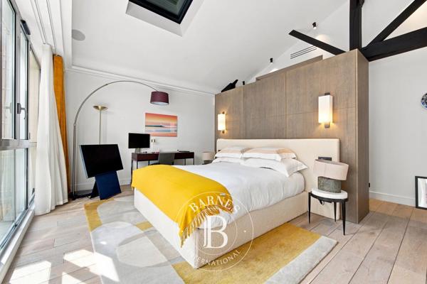 Paris 2ème, Appartement 3 Chambres -  321 m² à vendre