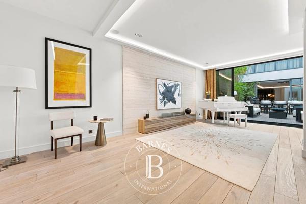 Paris 2ème, Appartement 3 Chambres -  321 m² à vendre