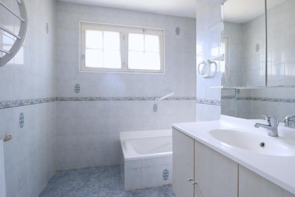 Maison 3 chambres avec garage sur terrain de 620m2
