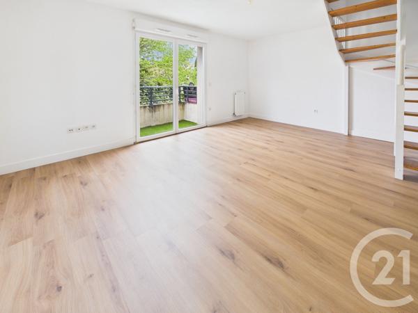 Appartement F3 à vendre  3 pièces - 67,36 m 2   BEGLES  - 33