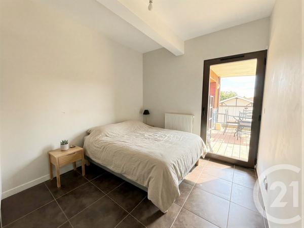Appartement F3 à vendre  3 pièces - 67,36 m 2   BEGLES  - 33