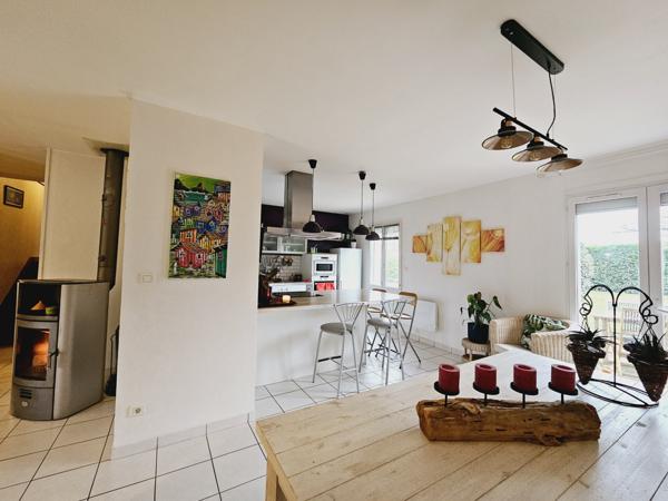 PAVILLON sur SOUS SOL