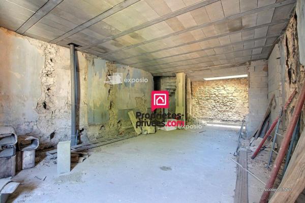 Immeuble à rénover Bollene 215 m² - 77 000 Euros -
