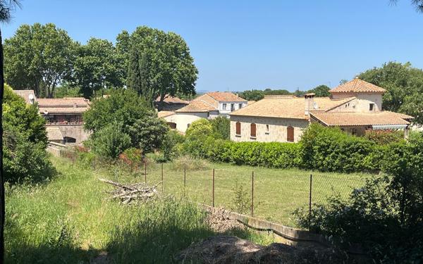 Terrain à vendre