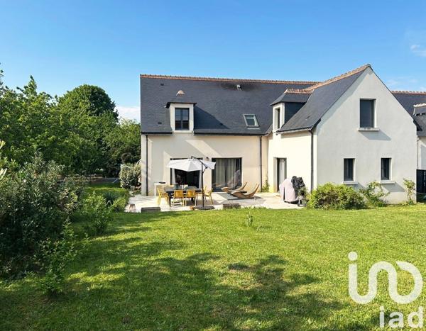 Maison 7 pièces de 190 m² à Fondettes (37230)