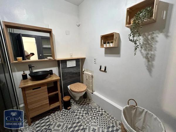 Appartement à louer 2 pièces 57.6m² Le Mans (72000)