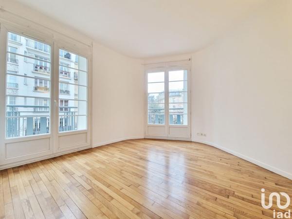 Appartement 3 pièces de 58 m² à Paris (75020)