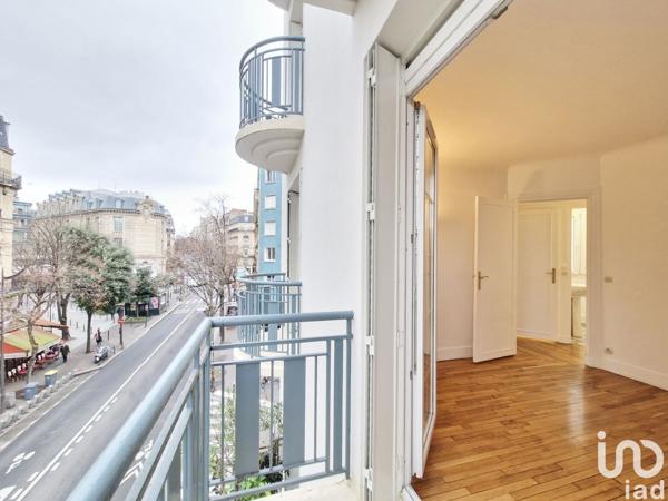 Appartement 3 pièces de 58 m² à Paris (75020)