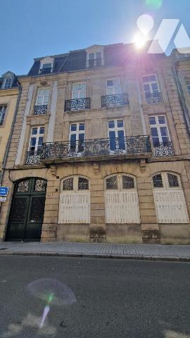 BEL APPARTEMENT DE 146 M² AVEC ANNEXE DE 43 M²- PATIO et TERRASSE