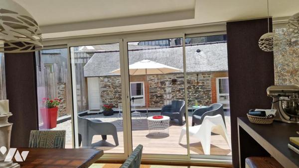 BEL APPARTEMENT DE 146 M² AVEC ANNEXE DE 43 M²- PATIO et TERRASSE