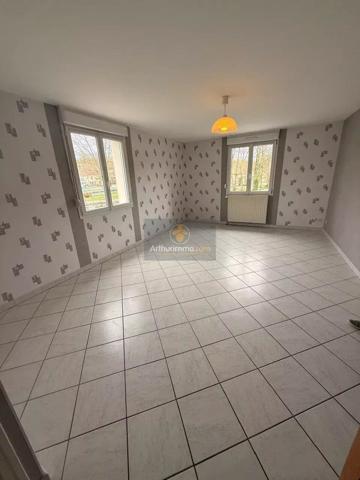 Location Maison 3 pièces 66 m2 à Humes-Jorquenay