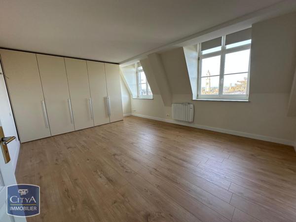 Location appartement Cambrai (59400) 4 pièces 165m²