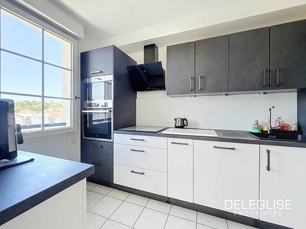 Ref. 1703 : AppartementT4 avec terrasse de 45m² – dernier étage – Arcachon Centre