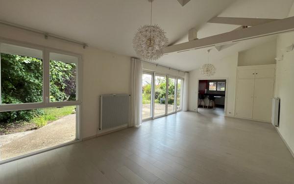 Maison à louer    5 pièces •  Beaugency