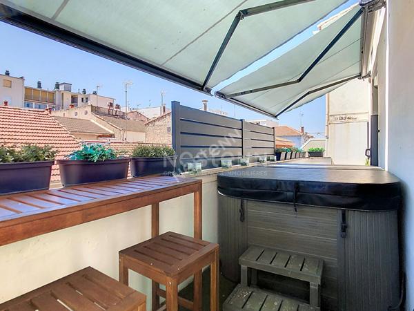 LE GRAU DU ROI - MAISON P4 EN TRÉS BON ÉTAT VUE MER - SECTEUR CENTRE VILLE