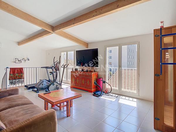 LE GRAU DU ROI - MAISON P4 EN TRÉS BON ÉTAT VUE MER - SECTEUR CENTRE VILLE