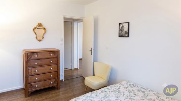 Appartement à louer Nantes : 2 pièces, 50m² avec 1 chambre(s) à 907€ - AJP Immobilier Nantes Ouest