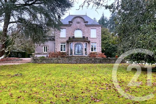 Maison à vendre  6 pièces - 285 m2 VANNES - 56