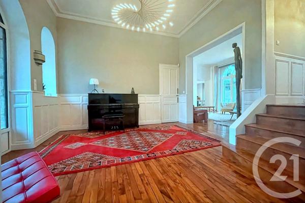 Maison à vendre  6 pièces - 285 m2 VANNES - 56