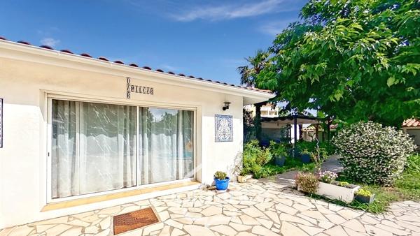 DAX – Maison de 5 chambres avec piscine + 2 logements indépendants avec rendements locatifs