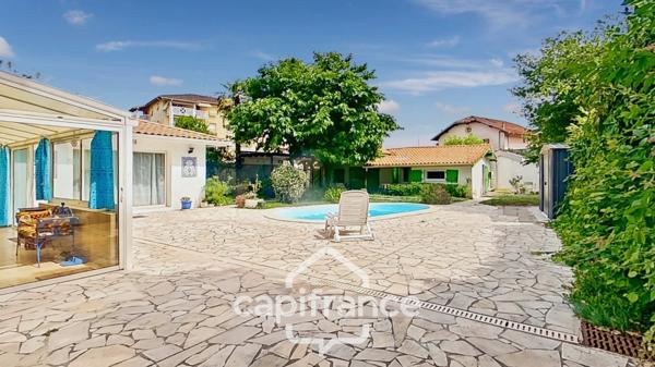 DAX – Maison de 5 chambres avec piscine + 2 logements indépendants avec rendements locatifs
