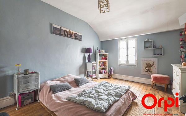 Maison à vendre    6 pièces •  Laon