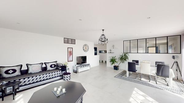 Vente Maison136 m² - 6 Pièces - MAZIERES EN MAUGES (49280)