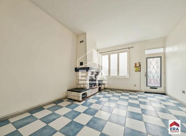 Maison - 101 m² - 4 chambres avec extérieur - Combles - CROIX secteur Mairie