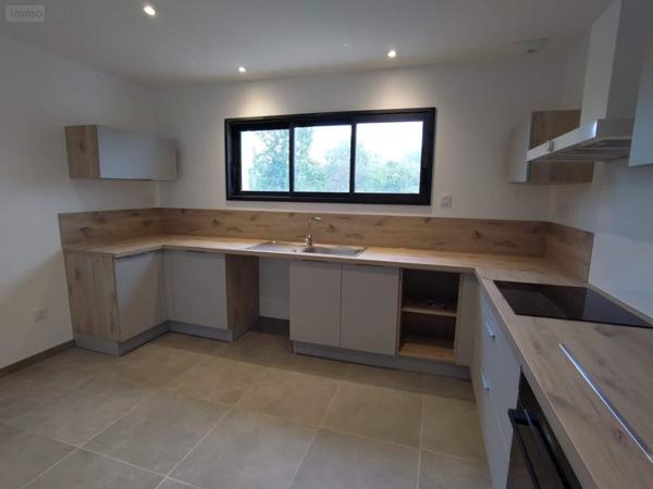 Maison à louer à Cesson-Sévigné en Ille-et-Vilaine (35510), ref : 097/2548   
LA MENOURIAIS