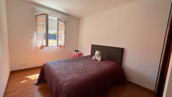 Maison récente 4 pièces à vendre au centre de Montjean sur Loire, secteur calme