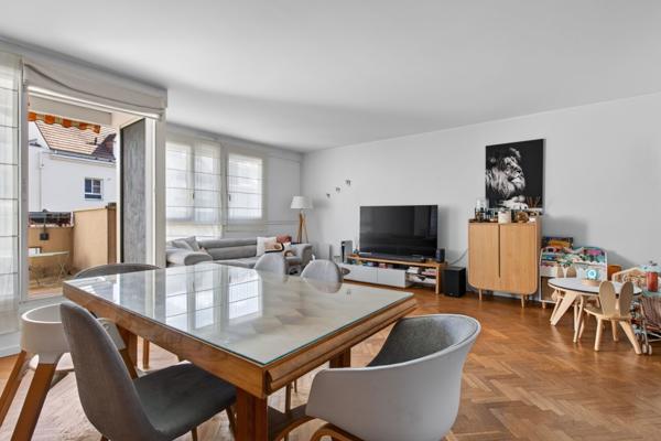 APPARTEMENT 3 chambres. 451 000 € - Référence  996
