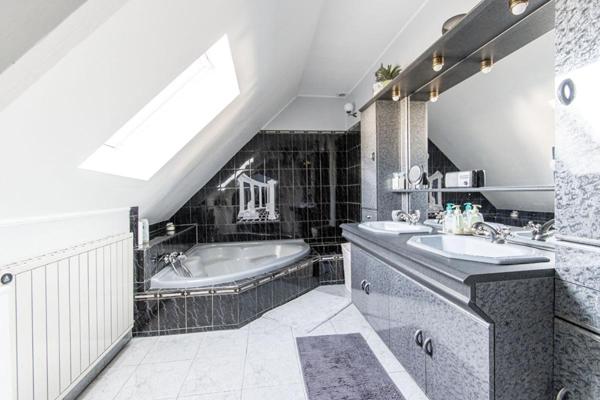 Maison Bretigny Sur Orge 5 pièce(s) 82 m2 - 98 m² au sol