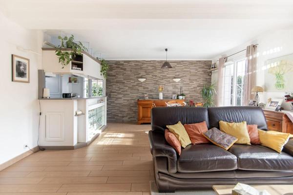 Maison Bretigny Sur Orge 5 pièce(s) 82 m2 - 98 m² au sol
