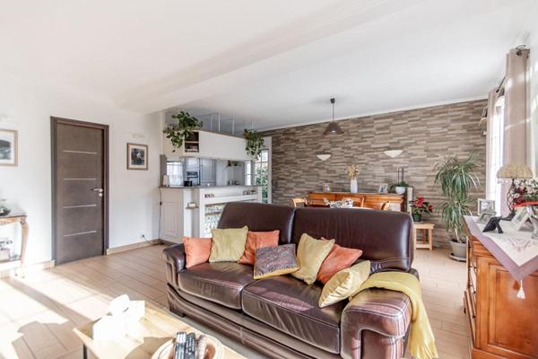 Maison Bretigny Sur Orge 5 pièce(s) 82 m2 - 98 m² au sol