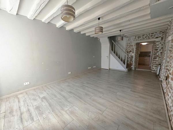 Maison de ville - 3 chambres - courette