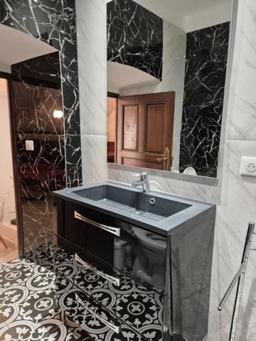 Maison à vendre 6 pièces ZILIA (20)