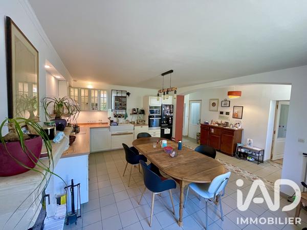 Maison à vendre 9 pièces 203 m² Chauvigny