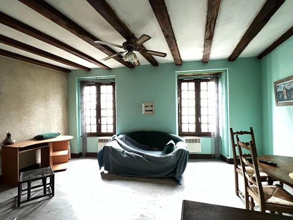 Vente Maison 6 pièces 136 m2 à Lussac-les-Châteaux