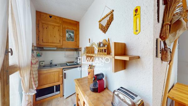 Appartement 1 pièce(s) 32.65 m²