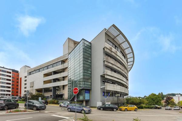 Appartement à louer 2 pièces 46.45m² Montbéliard (25200)