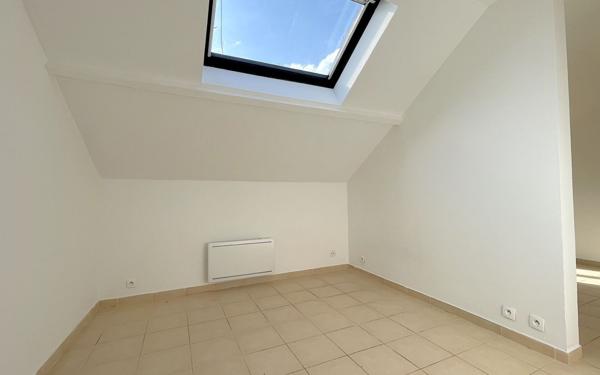 Appartement à vendre    2 pièces • 23,20 m2 Corbeil-Essonnes