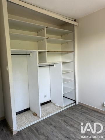 Location appartement 4 pièces 73 m² Nîmes